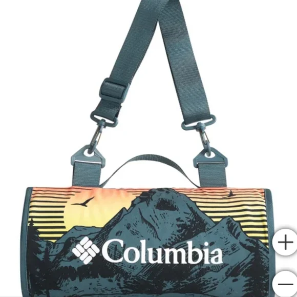 Columbia Outdoor Blanket - Picture 4 of 7